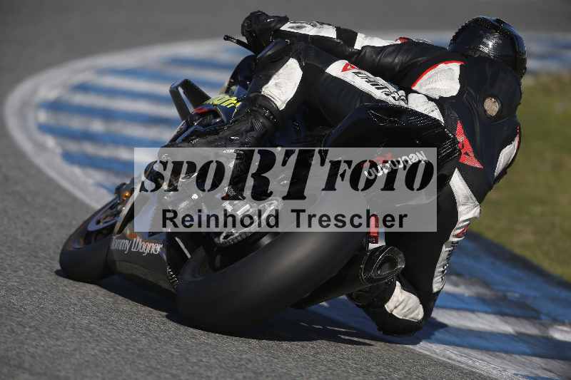 /Archiv-2024/01 26.-28.01.2024 Moto Center Thun Jerez/Gruppe rot-red/backside